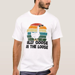 Retro Vintage Silly Goose On The Loose Funny Sayin T-Shirt