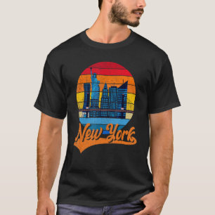 Retro Vintage Usa New York State Skyline Statue Of T-Shirt