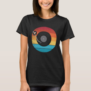 Retro vintage vinyl turntable music 4 T-Shirt