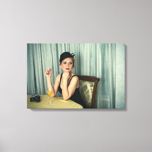 Retro vintage woman canvas print (Front)