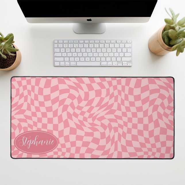  Retro Wave: Modern Wavy Pink Chequerboard Pattern Desk Mat (Creator Uploaded)