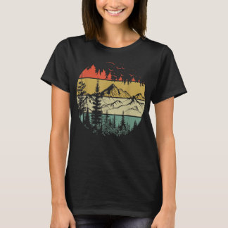 Retro Wildlife Trees Outdoors Nature Forest T-Shirt