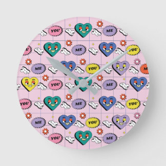 Retro Y2K Groovy Expressive Heart Seamless Pattern Round Clock