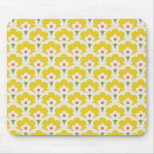 Retro Yellow Flower Garden Pattern Mouse Mat
