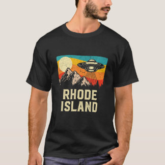 Rhode Island UFO Alien Spaceship Mountains Retro H T-Shirt