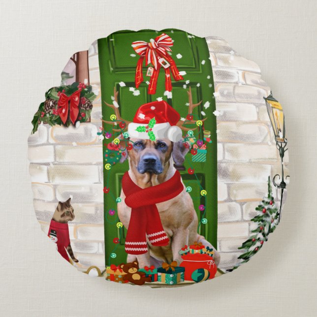 Rhodesian Ridgeback Dog Christmas  Round Cushion (Front)