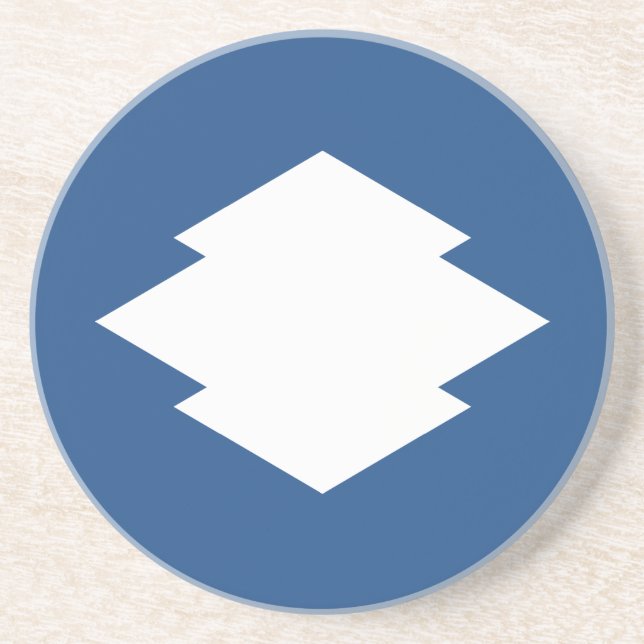 Rhombic pine bark coaster (Front)