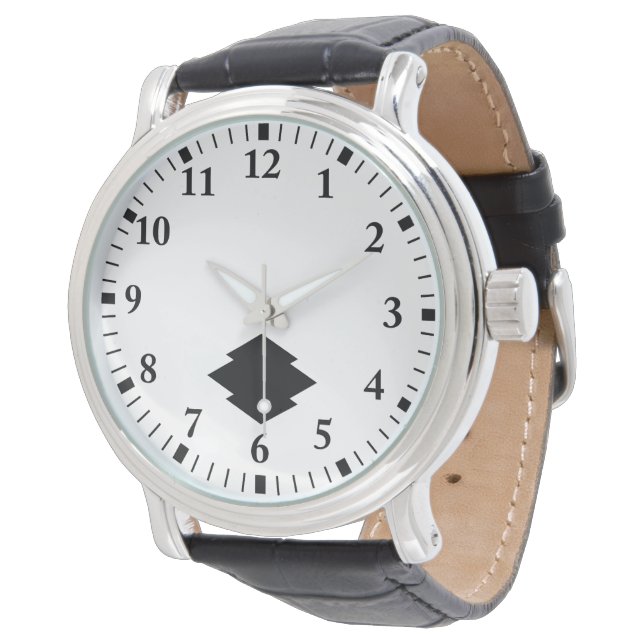 Rhombic pine bark watch (Angled)