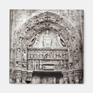 Right bay of the Royal Portal, mid-12th century Magnet