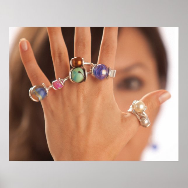 Rings! Cropped Poster (Front)