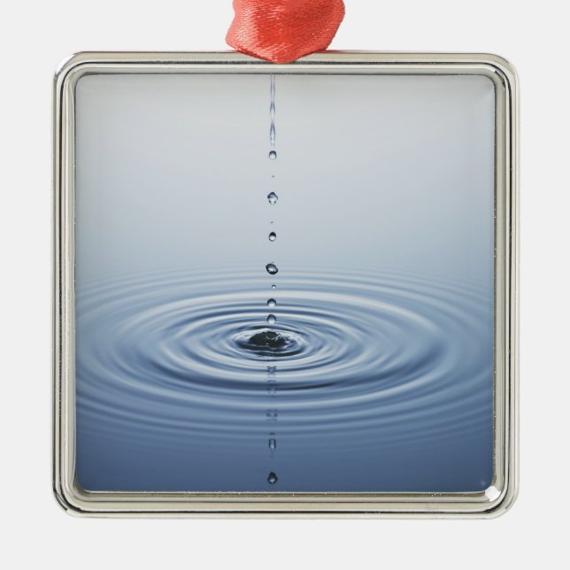 Ripple on Water Metal Tree Decoration (Front)