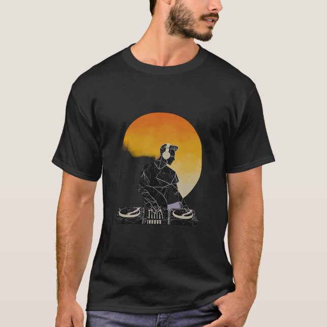 Rise Up Tee (Front)