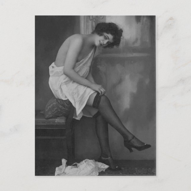 Risque french photo postcard (Front)