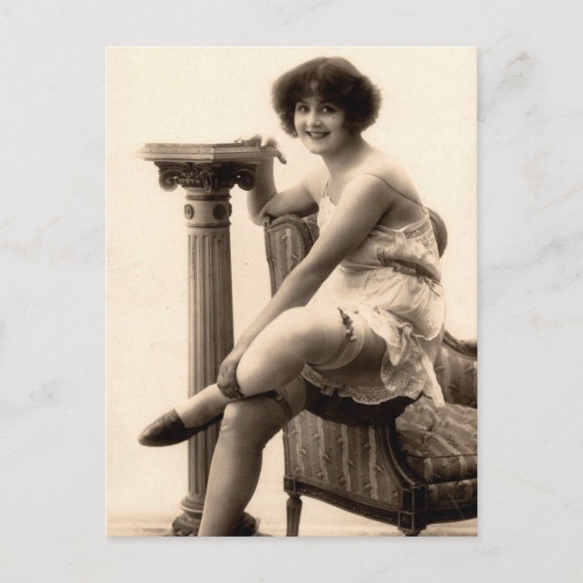 Risque vintage flapper girl French photo Postcard (Front)