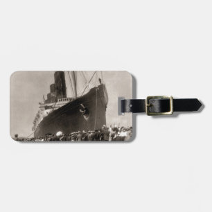RMS Lusitania arrives New York City 1907 Luggage Tag