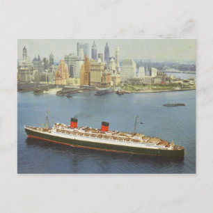 RMS Queen Elizabeth Sailing New York Harbour Postcard