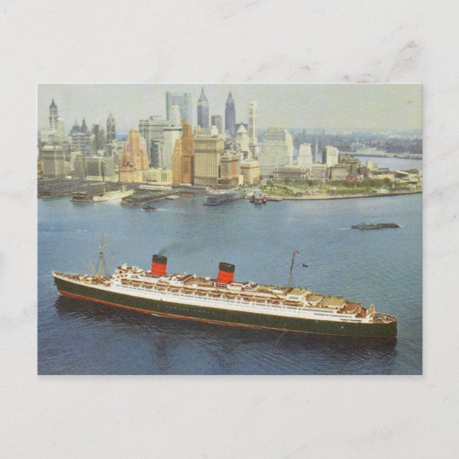 RMS Queen Elizabeth Sailing New York Harbour Postcard (Front)