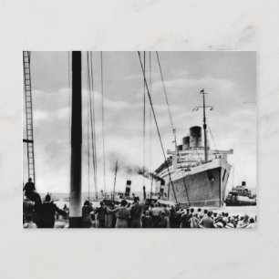 RMS Queen Mary Collection Postcard