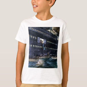RMS Titanic Escape to the Lifeboats Quickly! T-Shirt