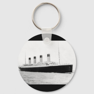 RMS Titanic Passenger Liner Key Ring