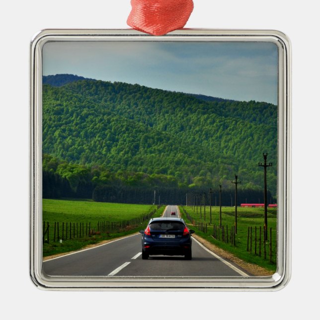 Road trip metal tree decoration (Front)