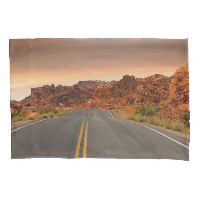 Road trip sunset pillowcase (Front)