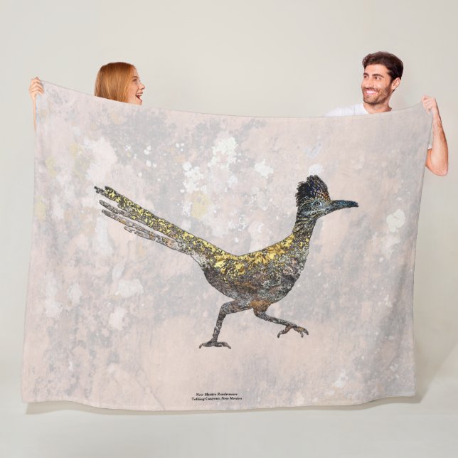 ROADRUNNER BASKING IN NEW MEXICO SUNSHINE FLEECE BLANKET (In Situ)