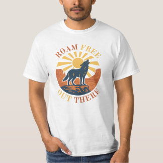 Roam Free Out There – Vintage Desert Wolf Graphic T-Shirt