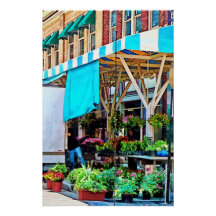Roanoke VA - Unloading Flower Truck