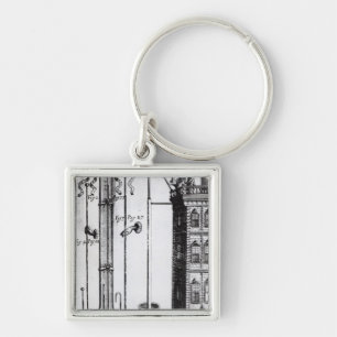 Robert Boyle's development of the water pump Key Ring