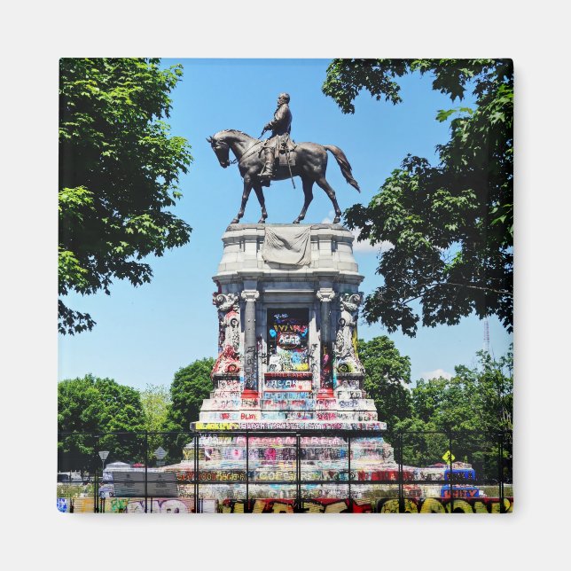 Robert E Lee Statue Magnet (Front)