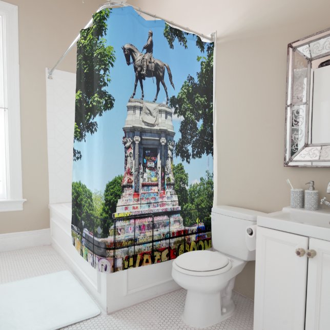 Robert E. Lee Statue Shower Curtain (In Situ)