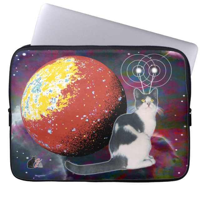Robo-Cat Hobo Laptop Sleeve (Front)