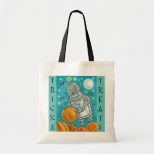 ROBOT PICKING PUMPKINS, HALLOWEEN TRICK OR TREAT TOTE BAG