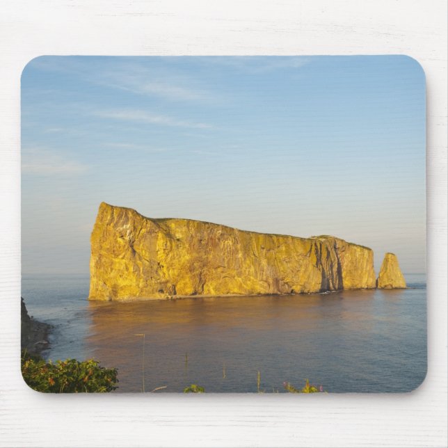 Rocher Perce (Perce Rock), Quebec, Canada. Mouse Mat (Front)