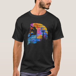 Rock Climbing Graphic  Bouldering Climber T-Shirt