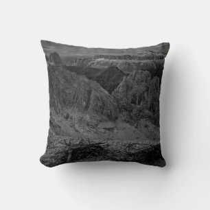 ROCK FORMATION IN GRAYSCALE PHOTO CUSHION