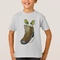 Rock Wren Tuke On a hiking boot