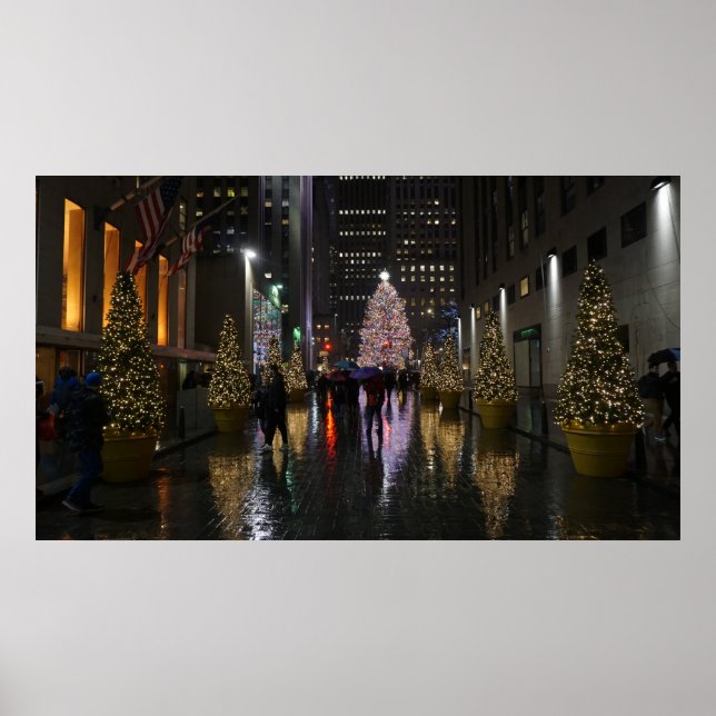 Rockefeller Centre Christmas Tree in Reflection Poster (Front)