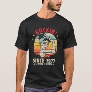 Rockin' Since 1977 44Th Birthday Retro 44 Yrs Old T-Shirt