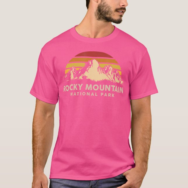 Rocky Mountain National Park Souvenir Hiking Campi T-Shirt (Front)