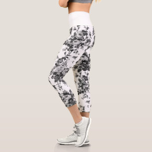 Romantic Antique Vintage Roses-Grey on White Capri Leggings