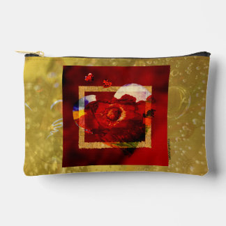 Romantic Art Bag – Held in Gold