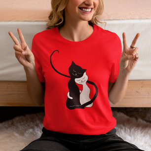 Romantic Black and White Cats in Love Valentine’s  T-Shirt