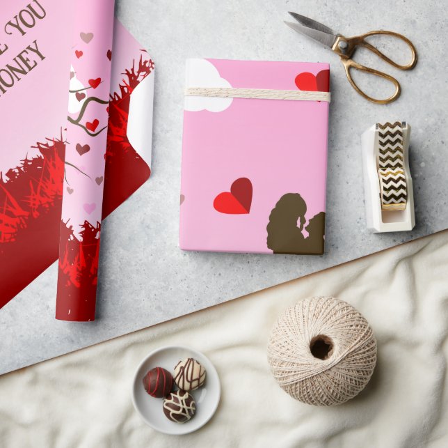 romantic couple wrapping paper  (Crafts)