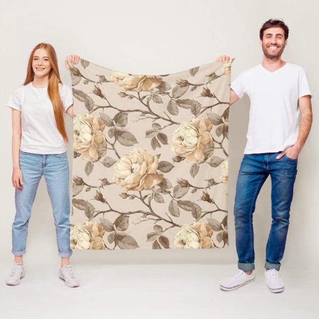 Romantic Cream Rose Beige Floral Pattern Fleece Blanket (In Situ)