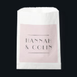 Romantic Dusty Rose Peony Modern Favour Bags<br><div class="desc">Elements: Roses and peonies on a dusty rose background. Your details are framed in a modern geometric frame. Modern sans serif fonts are used for a clean look. Colours: dusty rose, burgundy, marsala, mulberry, blush, mauve, cream, plum, green. Themes: romantic, botanical, boho, natural, enchanted garden, vintage, country. Bohemian garden. Collection:...</div>