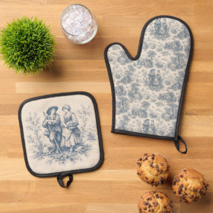 Romantic French Countryside Toile in Dusty Blue Oven Mitt & Pot Holder Set