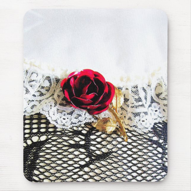 Romantic red rose and white lace mouse mat (Front)