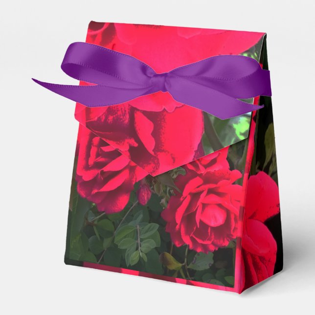 Romantic Red Rose Flower Gift  Favour Box (Front Side)